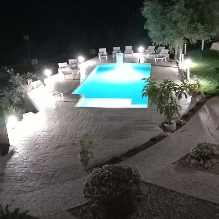 *Suite *Pozzo Dei Desideri เปสคีชี ภายนอก รูปภาพ