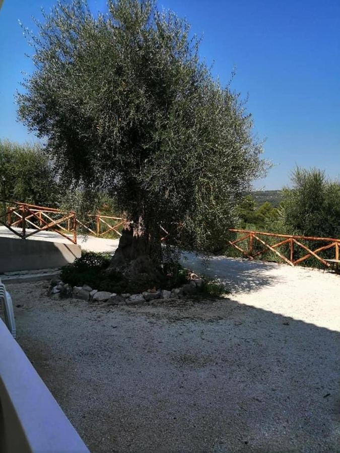 *Suite *Pozzo Dei Desideri เปสคีชี ภายนอก รูปภาพ